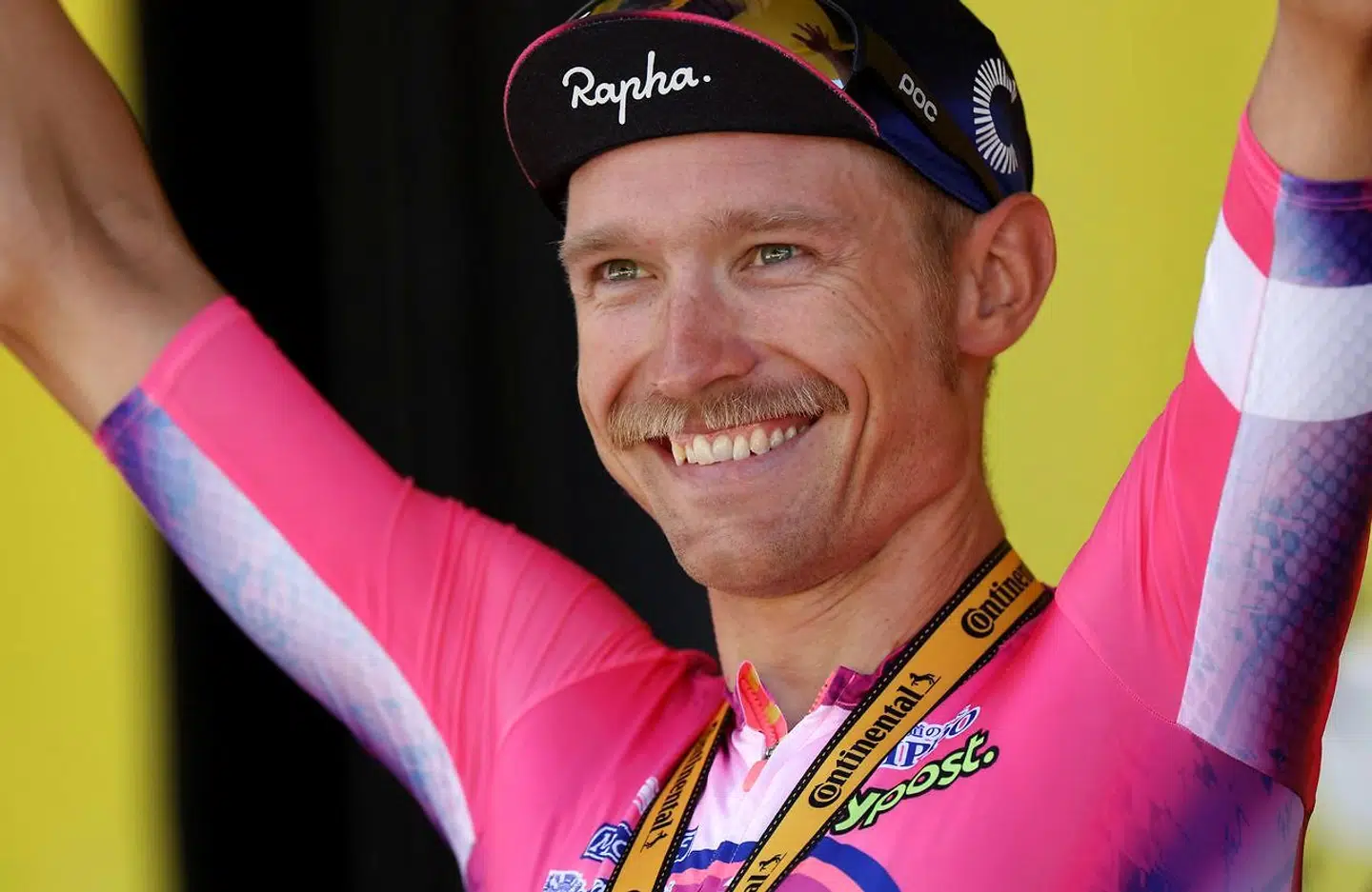 »Det er helt vildt. Man får ikke så mange chancer, men jeg vidste, at benene var der,« sagde Magnus Cort til TV 2 efter dagens Tour de France-etapesejr.