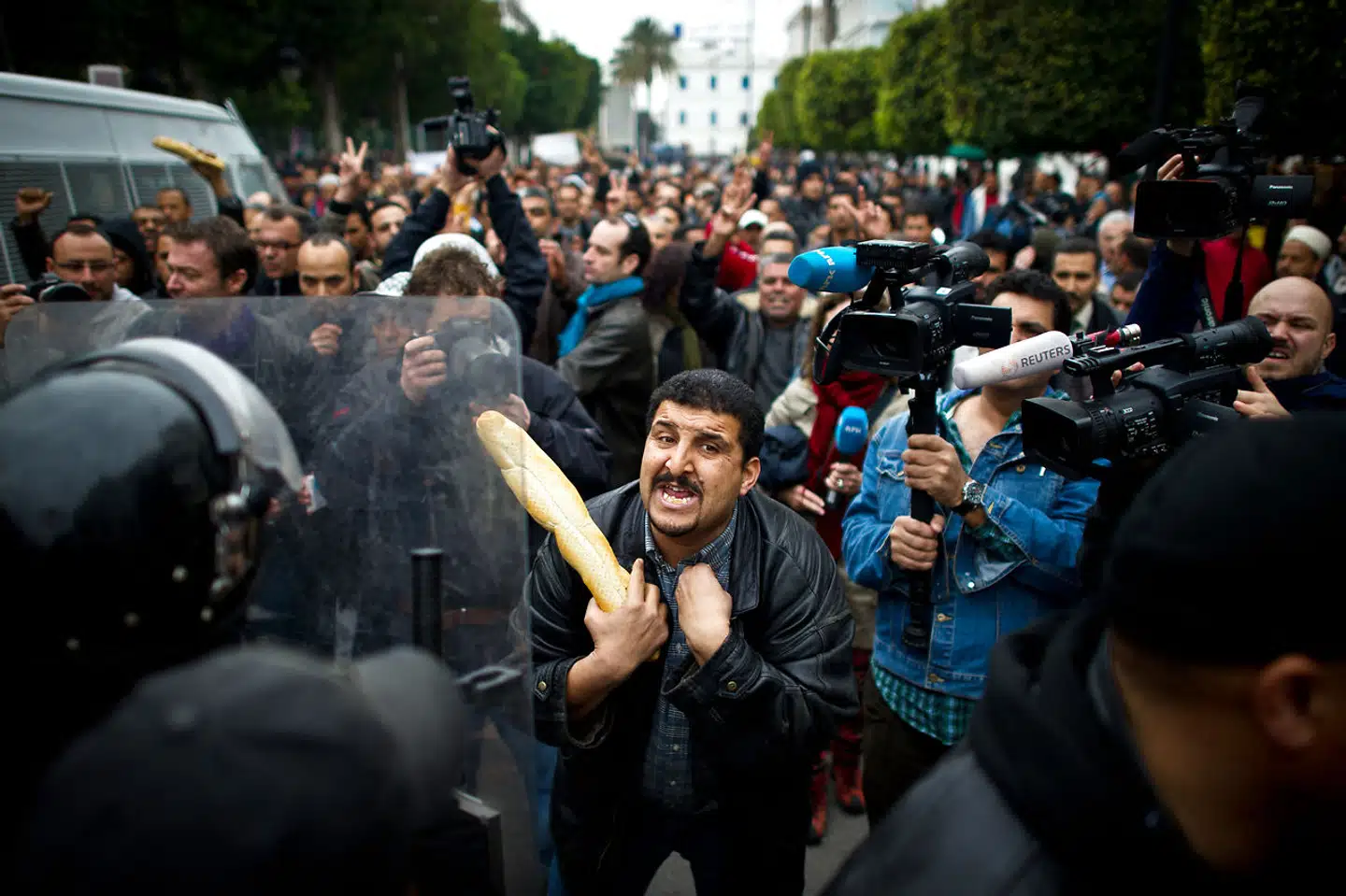 Tunesere gik som de første på gaden i januar 2011 i den bølge af protester, der antændte Det Arabiske Forår.