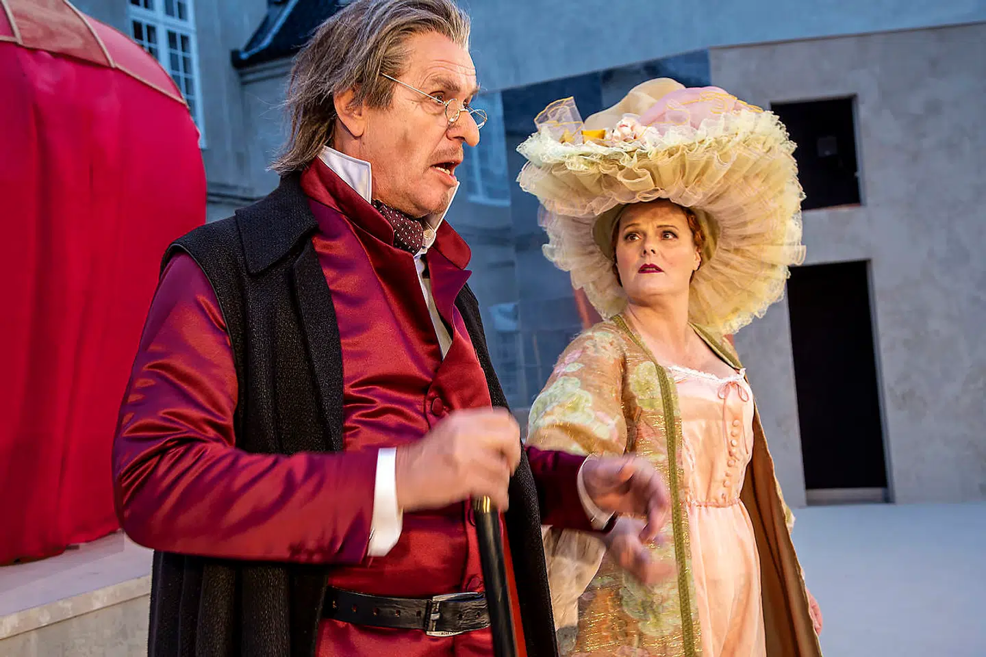 Morten Suurballe og Christiane Gjellerup Koch som det umage par Jeronimus og Magdelone.