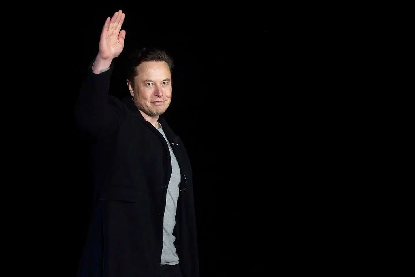 Elon Musk gør klar til at vinke farvel til en stor del af de fastansatte medarbejdere i Tesla.