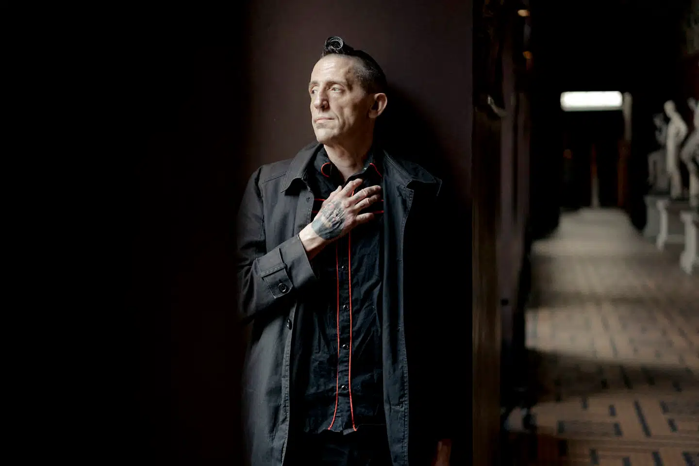»Jeg har lidt det gøjseren med meget af den moderne lyrik«, fortæller Keith Lohse.