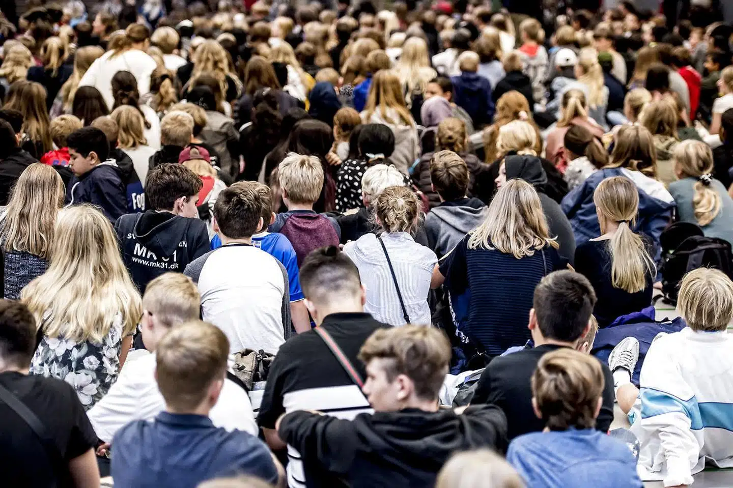 »Vi mener, at der skal grundlæggende forandringer af måden, vi som samfund tager hånd om vores børn og unge på,« skriver Sine Egede Eskesen, Anders Folmer Buhelt, Vibeke Normann Andersen, Dorte Bukdahl og Sissel Moos.