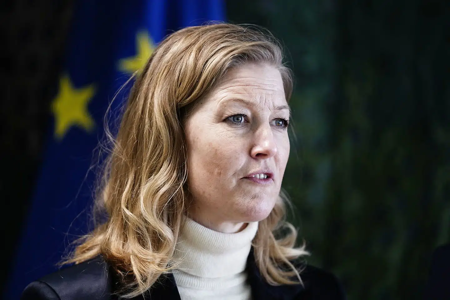 Sofie Carsten Nielsen præciserer ikke, hvad det betyder, at partiet ikke kommer til at »acceptere« modellen, men siger blot, at hun vil have en mere fælleseuropæisk løsning.