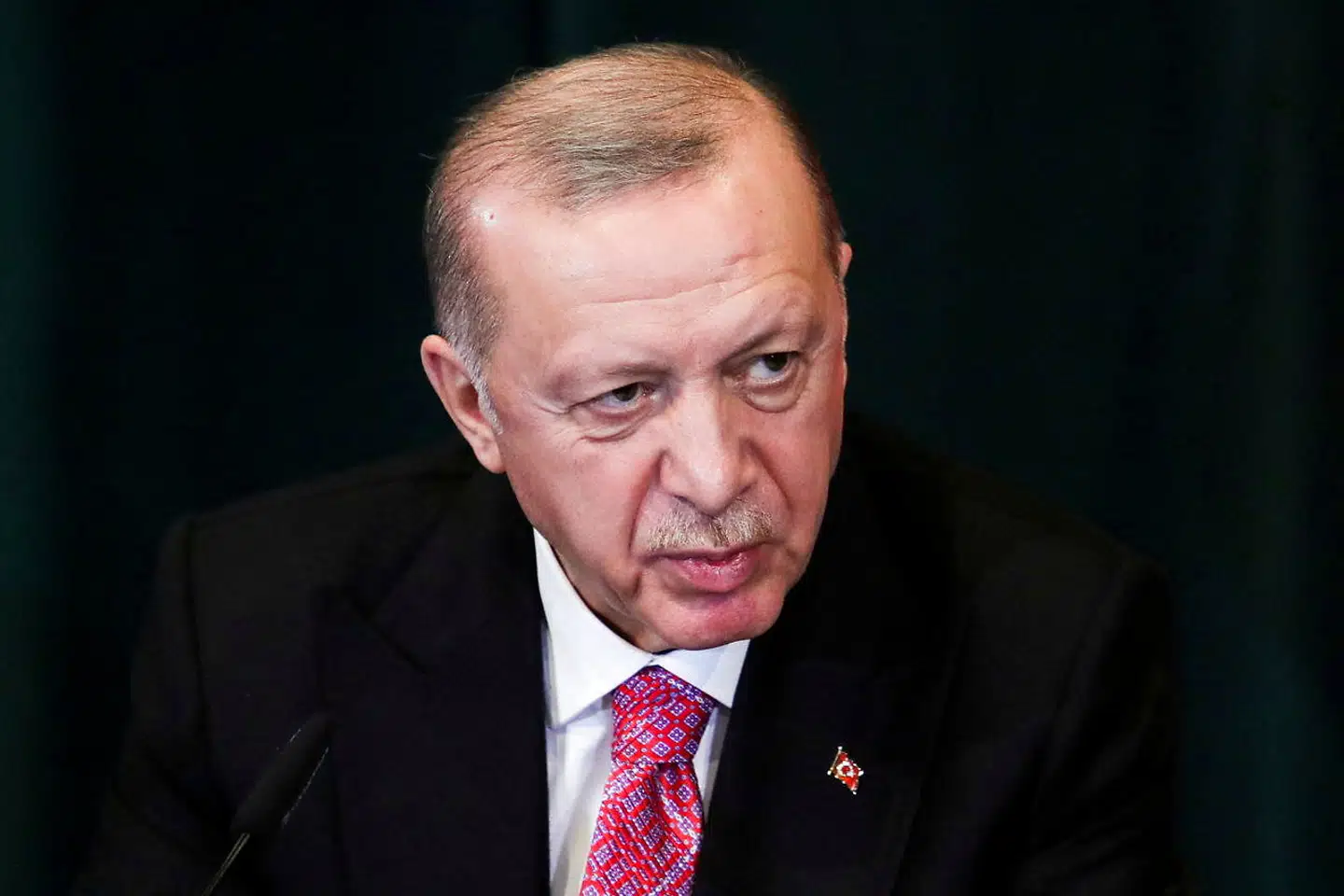 Som rettroende muslim drikker Tyrkiets præsident Erdogan ikke alkohol og ryger heller ikke cigaretter.