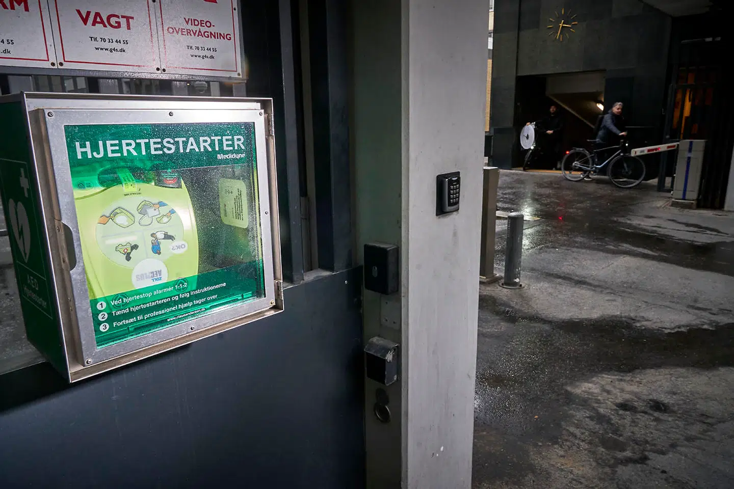 Hjertestartere kan være altafgørende i livstruende situationer. Nu viser en undersøgelse, at der er problemer med nogle af dem.