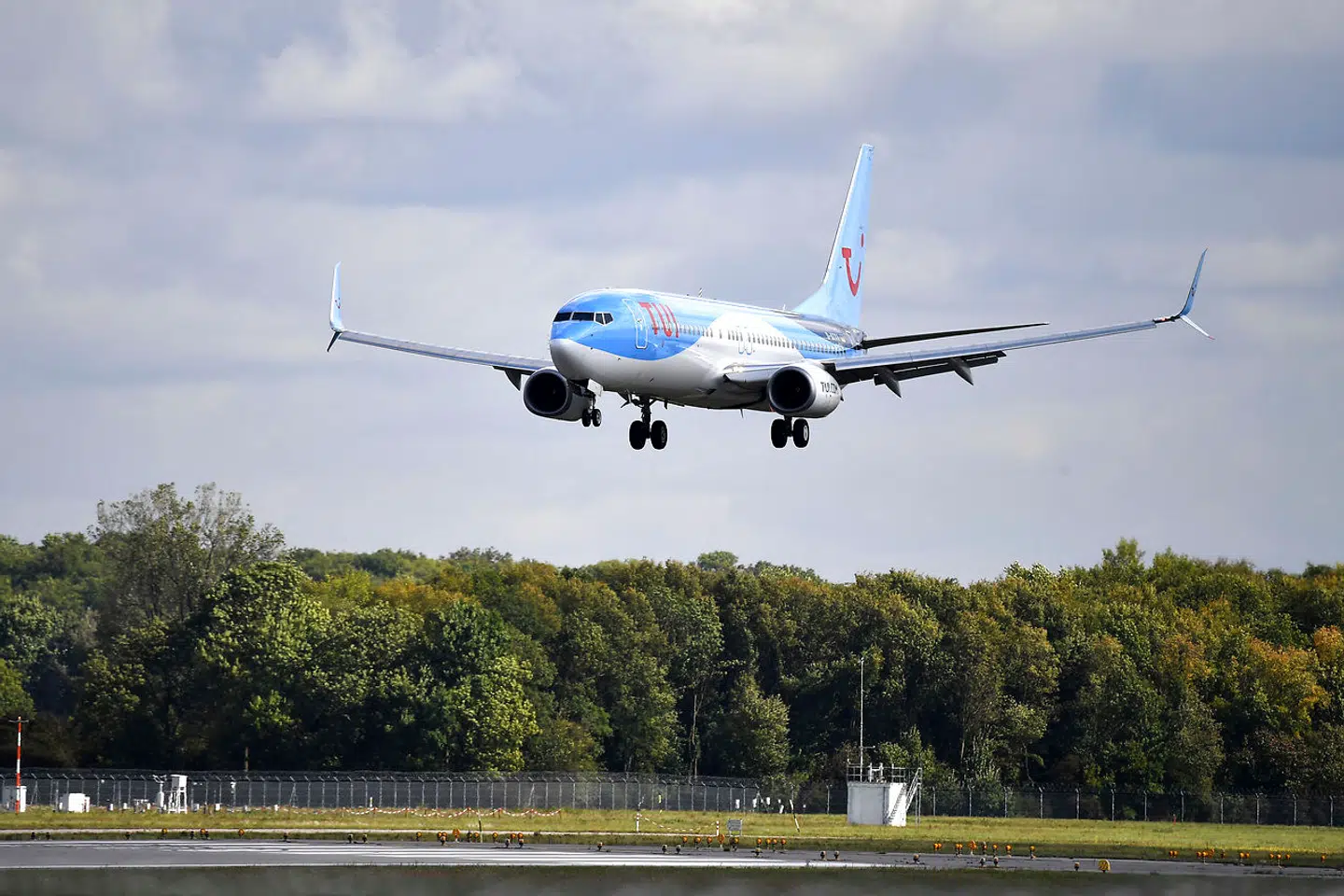 Fremover vil TUI benytte sig af både egne fly og samarbejdspartneres fly, så de undgår aflysninger og forsinkelser på grund af den omfattende kontrol, som flyene skal igennem, inden de må lette.