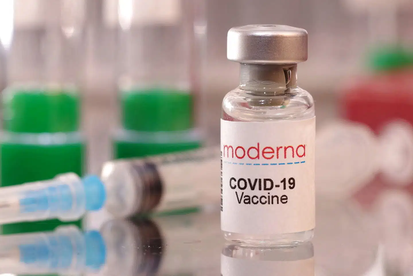 Udenrigsministeriet meddeler torsdag, at i alt 1.266.000 doser coronavacciner vil blive doneret til Thailand. Der er Tale om vaccinen fra Moderna, som kræver to doser for at opnå sin fulde kraft.