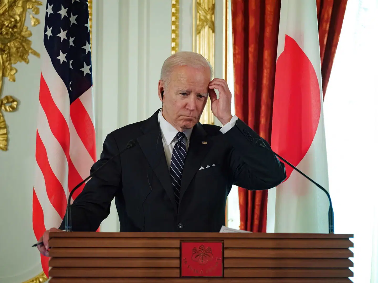 Joe Biden ved pressemødet med Japans premierminister. Den amerikanske præsident skal under sin rundrejse besøge flere asiatiske lande.