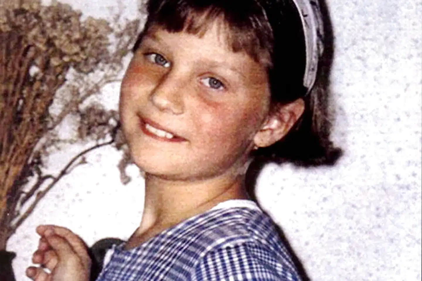 Billedet her er blevet brugt til at efterlyse Marion Wagon over hele Frankrig. Den tiårige pige forsvandt 14. november 1996 undervejs hjem fra skole.