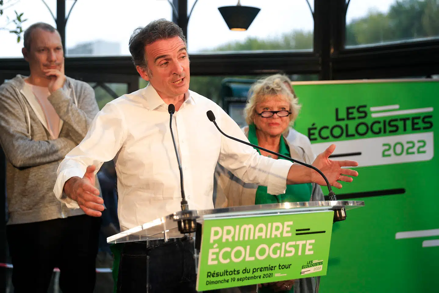 Éric Piolle har været borgmester i Grenoble siden 2014. Når den grønne bykonge først nu har fundet på at legalisere brugen af burkini, handler det politisk kalkule, hævder hans modstandere.