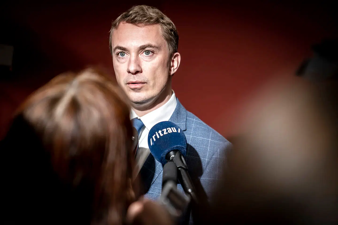 Med ét er opbakningen til S-regeringens aftale om nye fordelingsregler på gymnasierne usikker. Dansk Folkeparti vil ikke længere være med til at fordele eleverne efter deres forældres indkomst, bekendtgør DF-formand Morten Messerschmidt.