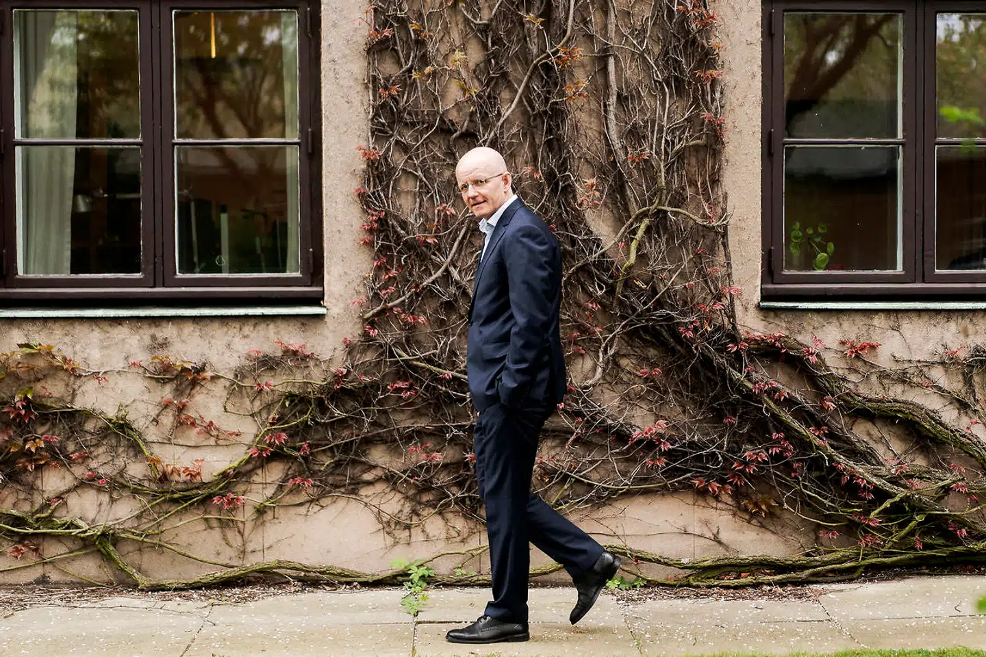 »Der er et billede af, at alle folk i Gentofte er ekstremt rige, og at alle kører rundt i store biler. Og det store problem er, at det koster Gentoftes borgere, for så ender det med, at Gentofte altid kan betale,« siger Michael Fenger (K), borgmester i Gentofte Kommune.