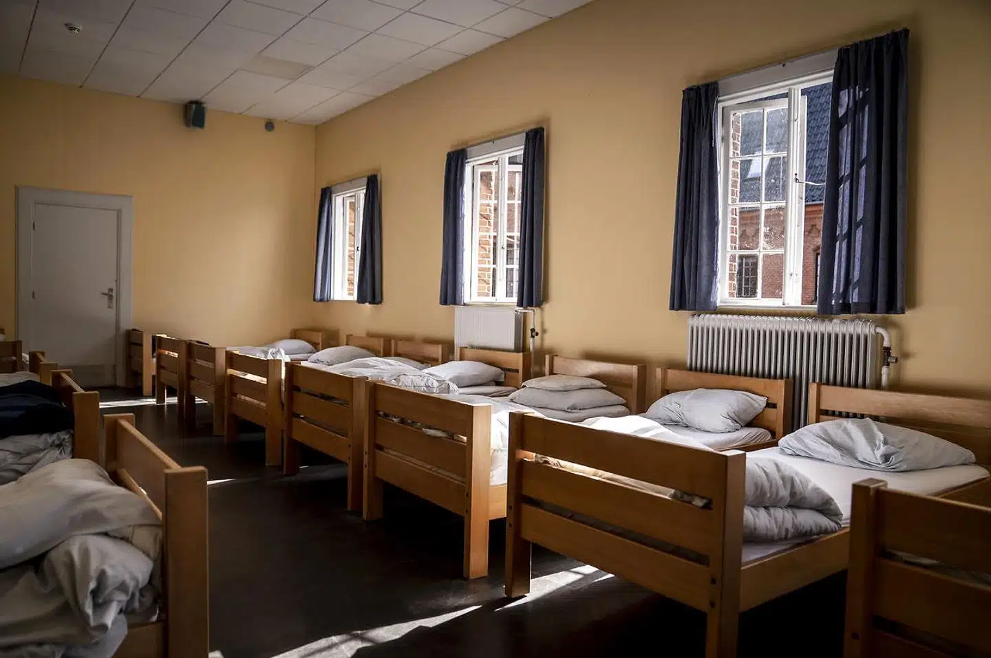 »Alvorligheden i de påståede anklager på Herlufsholm Kostskole kalder på en åben tidsramme og en bred undersøgelse af skolens kultur, men også af læringsmiljø og ledelsens børnesyn, såvel som dens svigt og håndtering af vold, mobning og krænkelser blandt elever,« skriver Cecilie Decara.