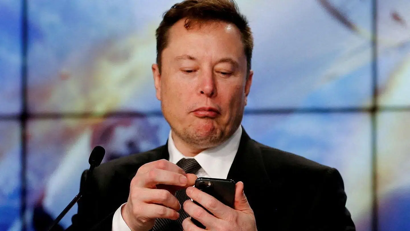 Elon Musk kan godt finde lommeregneren frem igen, for måske kan han erhverve Twitter for mindre, end han faktisk har budt. Arkivfoto: Joe Skipper/Reuters/Ritzau Scanpix