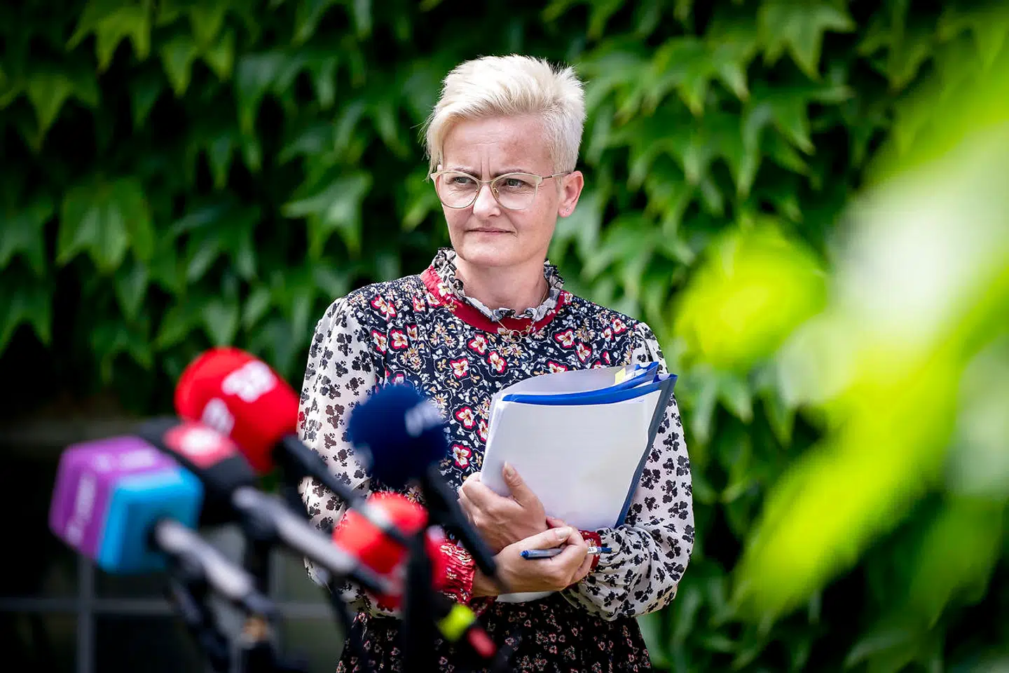 Børne- og undervisningsminister Pernille Rosenkrantz-Theil (S) kommer under pres fra et af sine støttepartier i sagen om de nye fordelingsregler, der betyder, at kommende gymnasieelever skal fordeles efter, hvor meget deres forældre tjener.