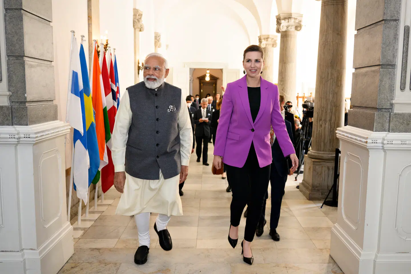 Premierminister Narendra Modi, der onsdag mødte statsminister Mette Frederiksens under et officielt besøg i Danmark, har under mottoet »Stærke kvinder, et stærkt Indien« blæst til kamp for de indiske kvinders rettigheder og mod landets voldtægtskultur. Men det går mildest talt ikke alt for godt.
