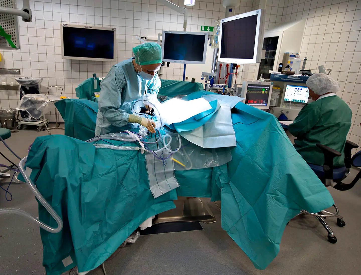 En analyse af karkirurgien i Region Midtjylland viser, at behandlinger til at forebygge amputation generelt udføres for sent i behandlingsforløbet på Aarhus Universitetshospital. Potentielt kan det have kostet liv.