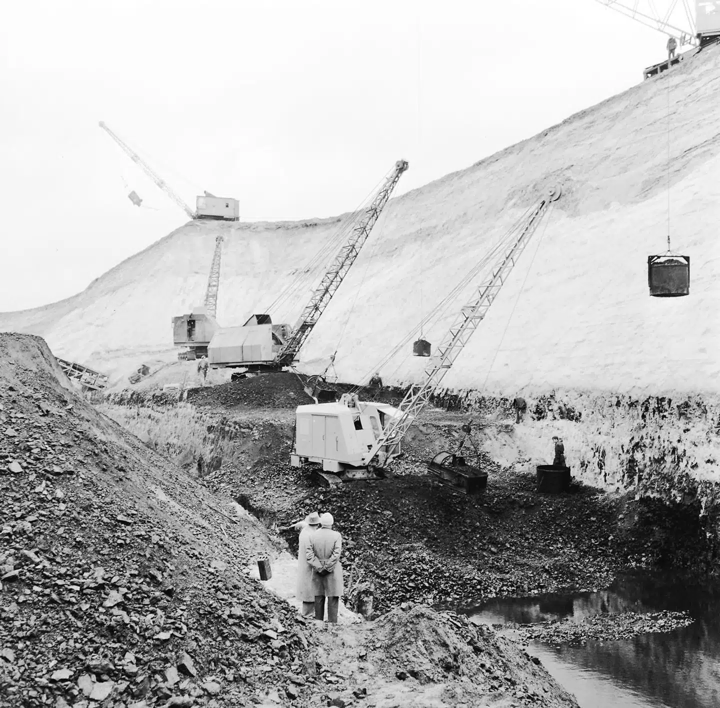 12 kilometer sydøst for Herning ligger Søby Brunkulslejer, hvor man på et 15 kvadratkilometer stort område gravede brunkul i perioden 1940-1970. Nu ligger der et museum, som er det bedst besøgte i Herning Kommune, men det af kulturstederne i kommunen der får færrest penge.