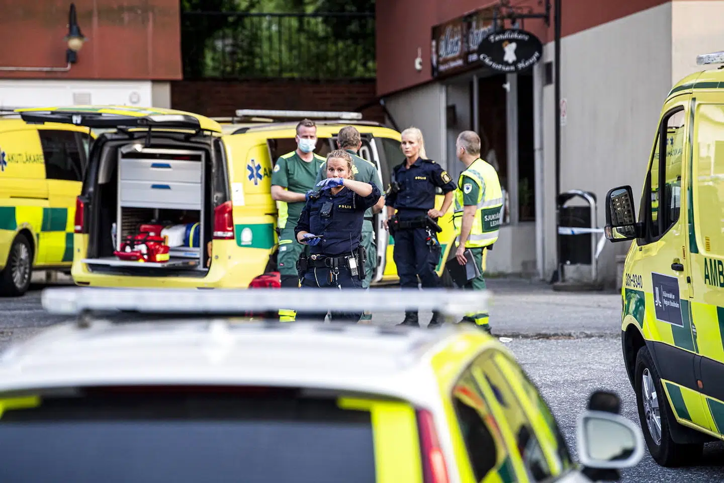 I 2021 blev 46 personer dræbt med skydevåben i Sverige. Billedet er fra en skudepisode i Stockholm-forstaden Flemingsberg i juli 2021.