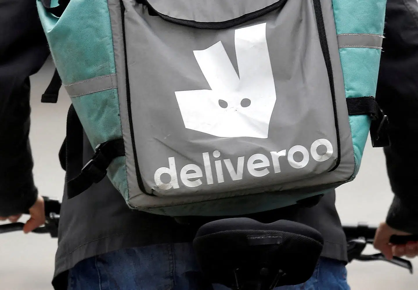 Den europæiske pendant til Wolt – Deliveroo – gik på børsen i London i marts 2021, og aktien er faldet 72 procent siden.