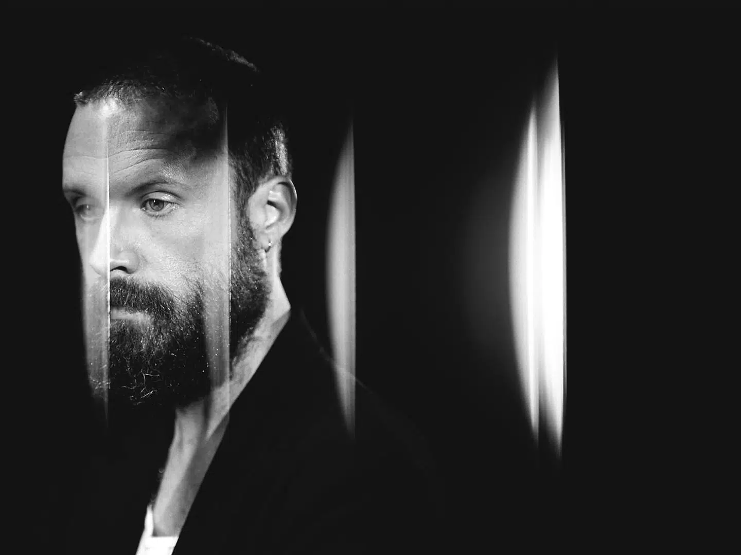 Som crooner læner Father John Misty sig mere op ad Harry Nilsson end Frank Sinatra.