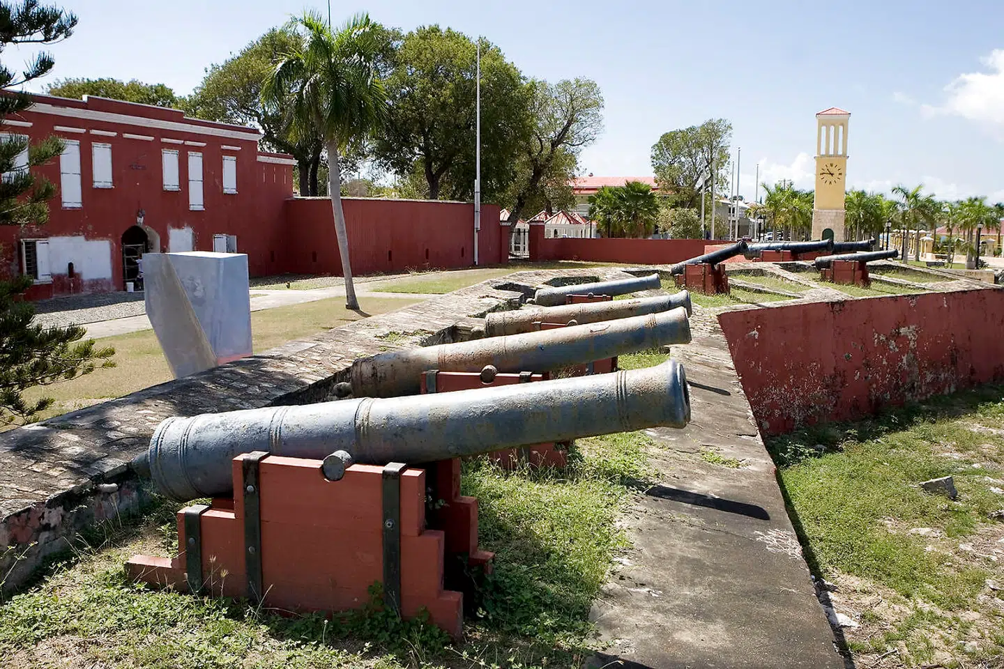Det danske Fort Frederik i Frederikssted på St. Croix blev opført mellem 1752 og 1760 for at beskytte de danske koloniinteresser i Dansk Vestindien. Nu er der opridset 13 forslag til den fremtidige formidling af den danske kolonihistorie.