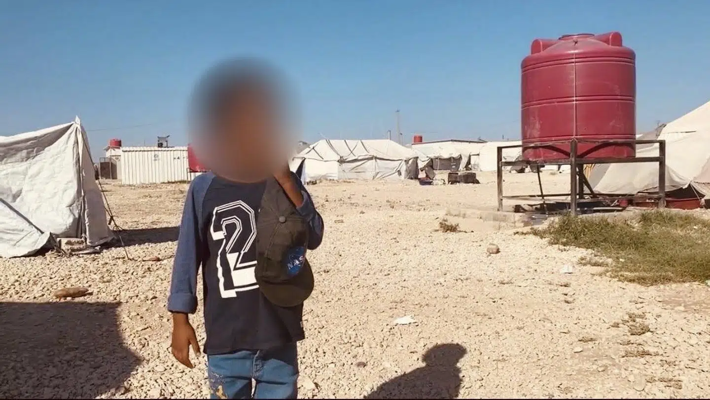 En femårig dansk dreng i al-Roj-fangelejren i det nordøstlige Syrien.