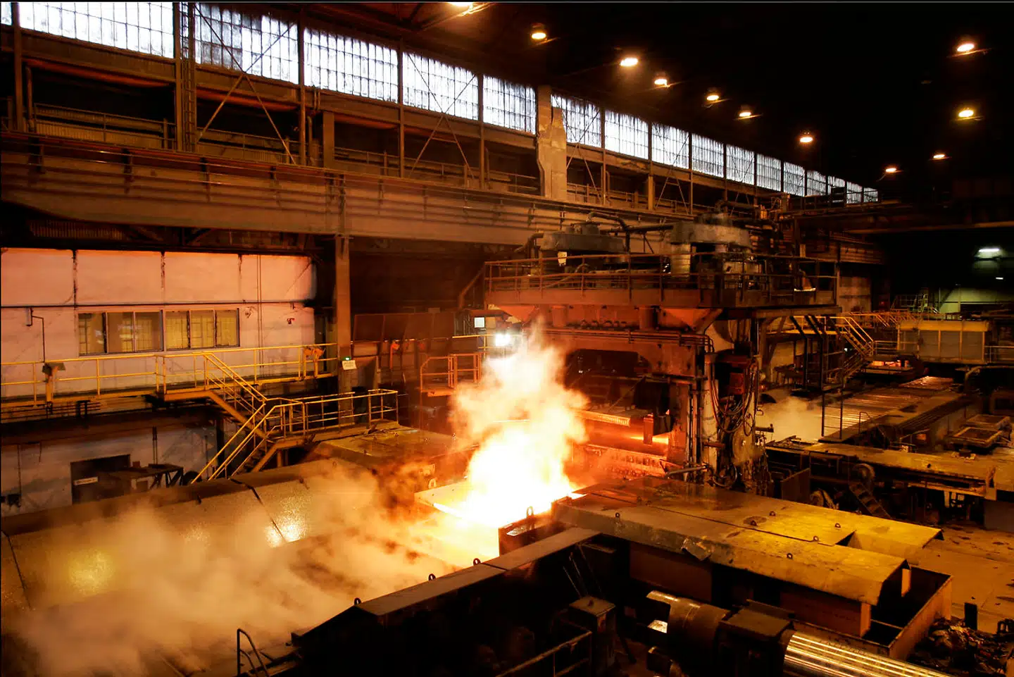 NLMK DanSteel, stålvalseværket i Frederiksværk i Nordsjælland, forarbejder fortsat russisk stål.
