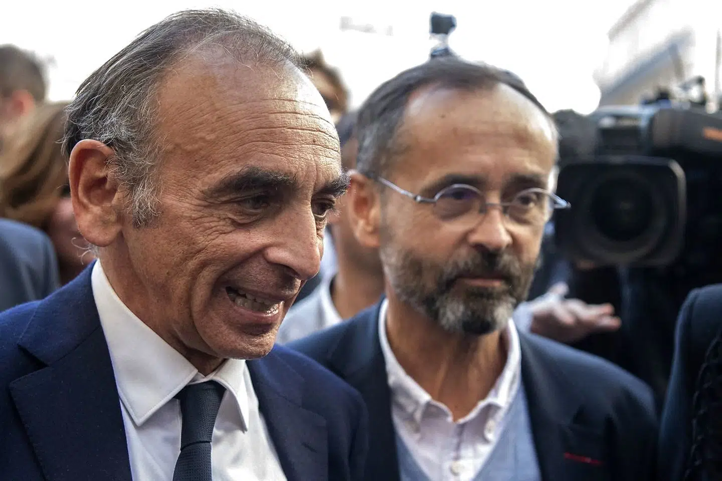 Éric Zemmour og Robert Ménard er gamle venner. Men den tidligere debattør hører, ifølge Béziers-borgmesteren, til de højrenationale politikere, som ikke har forstået paradigmeskiftet i forbindelse med Ukraine-krigen.
