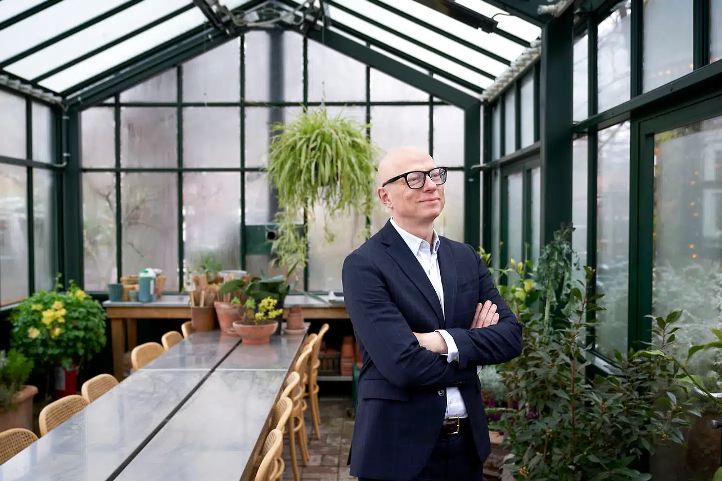 Frederik Wiedemann, kulturdirektør i Tivoli, har det overordnede ansvar for det omfattende program for musik, Fredagsrock, klassiske koncerter, musicals og Tivoli-Garden, samt teaterforestillinger, balletskolen og Pantomimeteatret.