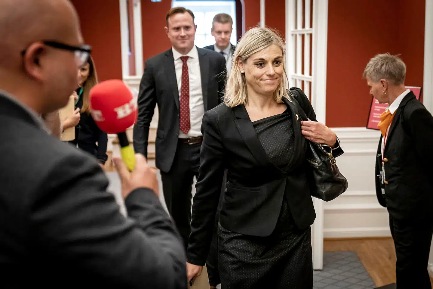 »Det skal også være en rettesnor for at sikre, at der ikke sker udnyttelse af kvinder, men at der er ordnede forhold om de kvinder, som hjælper med at være surrogatmor,« siger ligestillingsminister Trine Bramsen (S).
