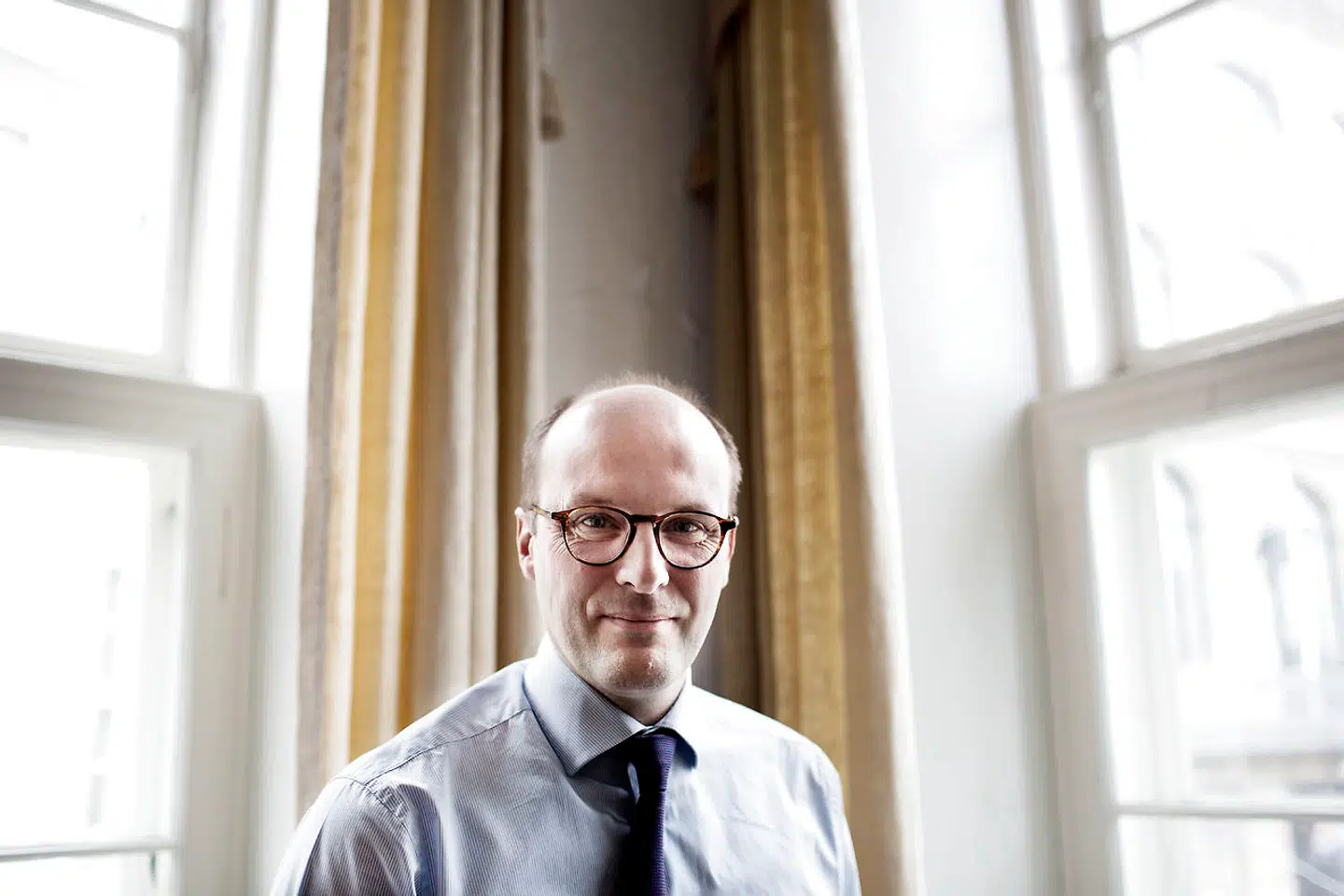 Lars Steensgaard Mørch arbejdede i Danske Bank mellem 2003 og 2019. I dag er han ansat i Jyske Bank.