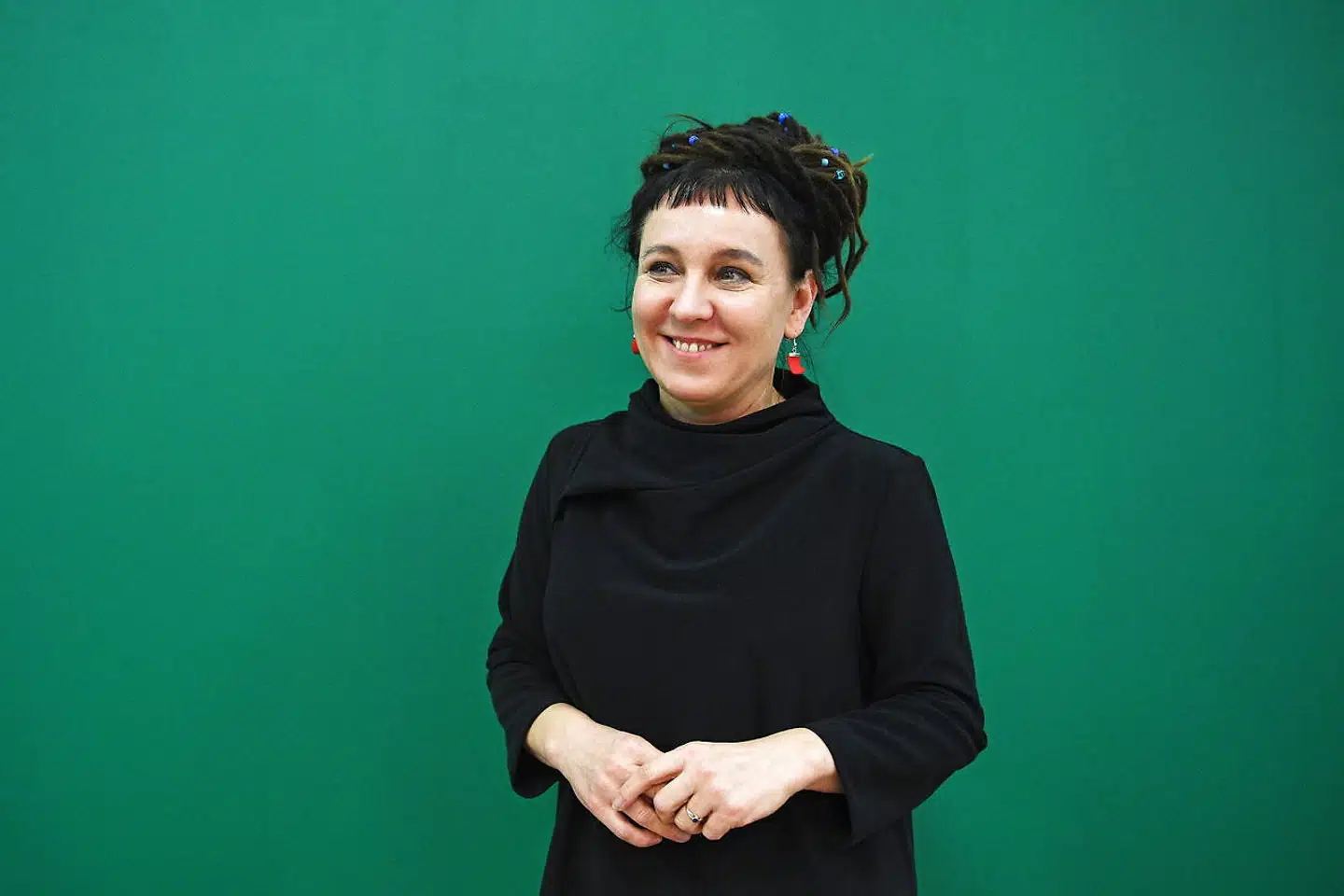 epa07909692 (FILE) - Polish writer Olga Tokarczuk poses for photographs during the London Book Fair, in London, Britain, 15 March 2017 (reissued 10 October 2019). The Nobel Prize in Literature for 2018 is awarded to Tokarczuk, the Swedish Academy announced on 10 October 2019. EPA/FACUNDO ARRIZABALAGA *** Local Caption *** 53389497