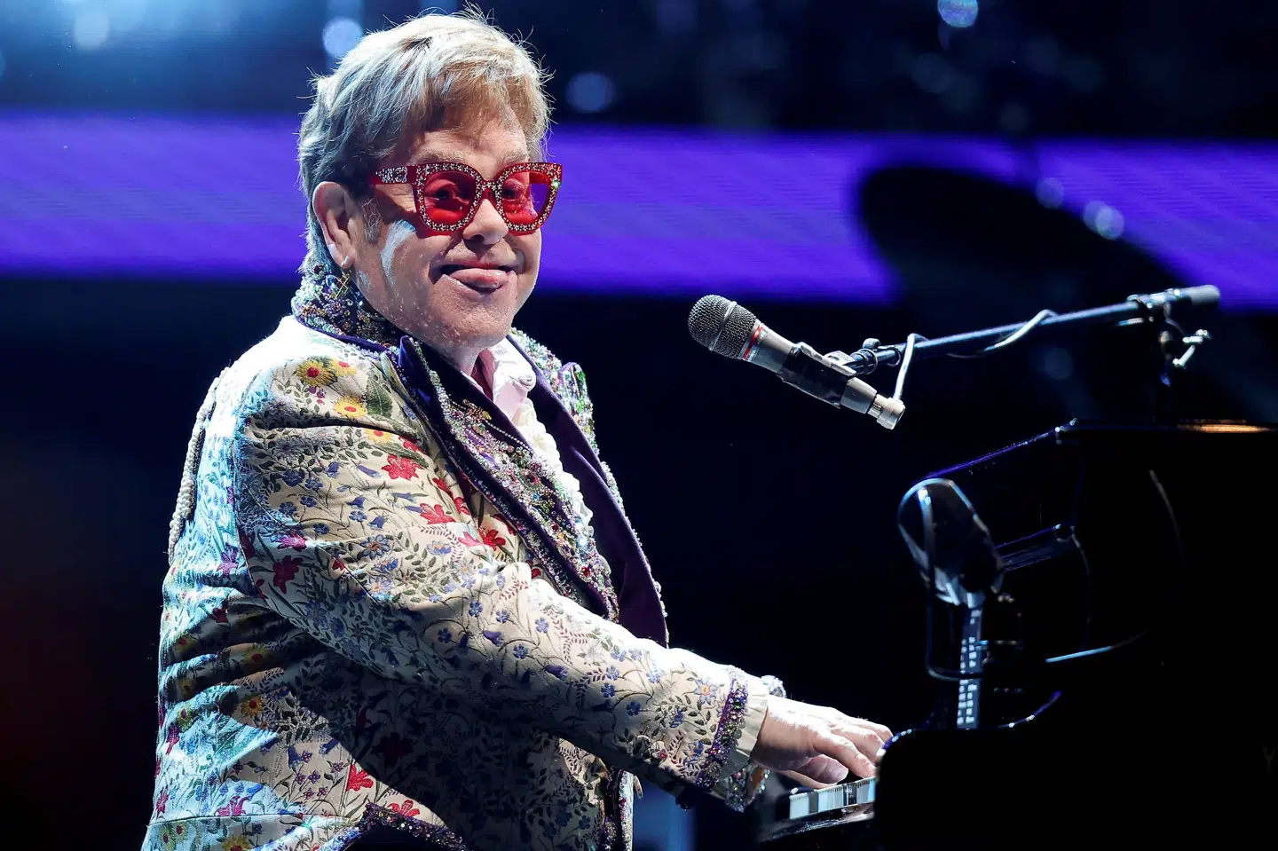 Elton John er stadig på farten lidt tid endnu. Her underholder han i New Orleans i januar i år. (Arkivfoto). Jonathan Bachman/Reuters
