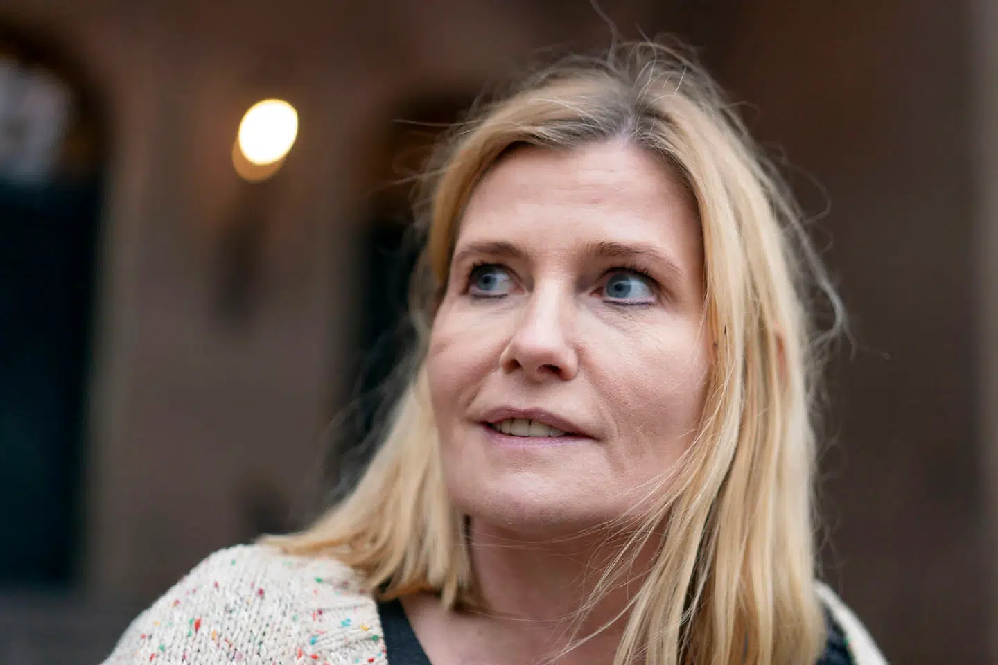 Anna Libak er vinder af Fonsmark-prisen 2022 for sit personlige og uforlignelig bidrag til den borgerlige idédebat i Danmark. »For mig er grundkernen i borgerlighed et syn på mennesket som fejlbarligt,« siger Anna Libak.