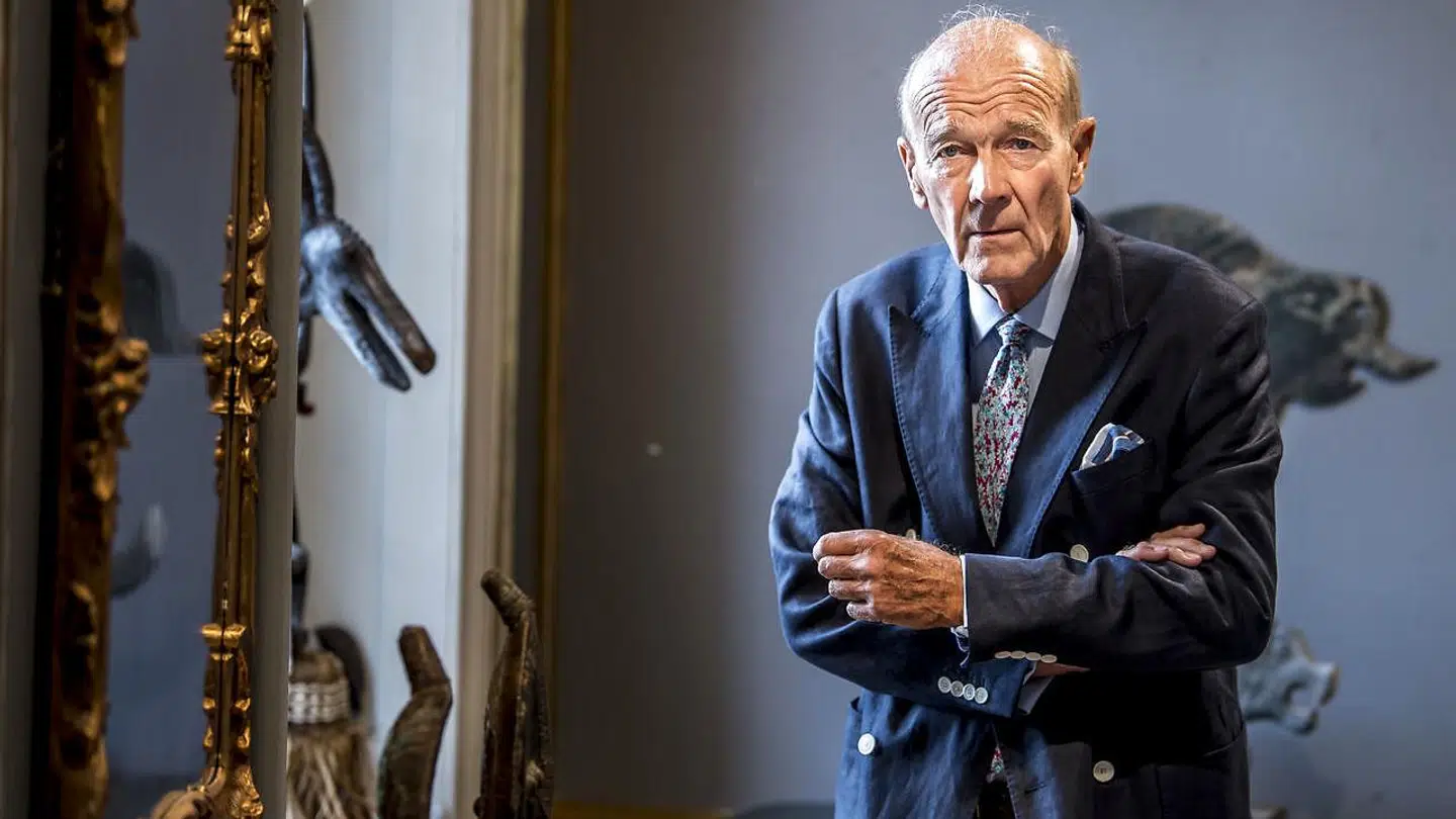 Auktionshuset Bruun Rasmussen er nu solgt til britiske Bonhams for at sikre familien bag det økonomisk. Jesper Bruun Rasmussens børn kunne ikke føre det videre, mener han.