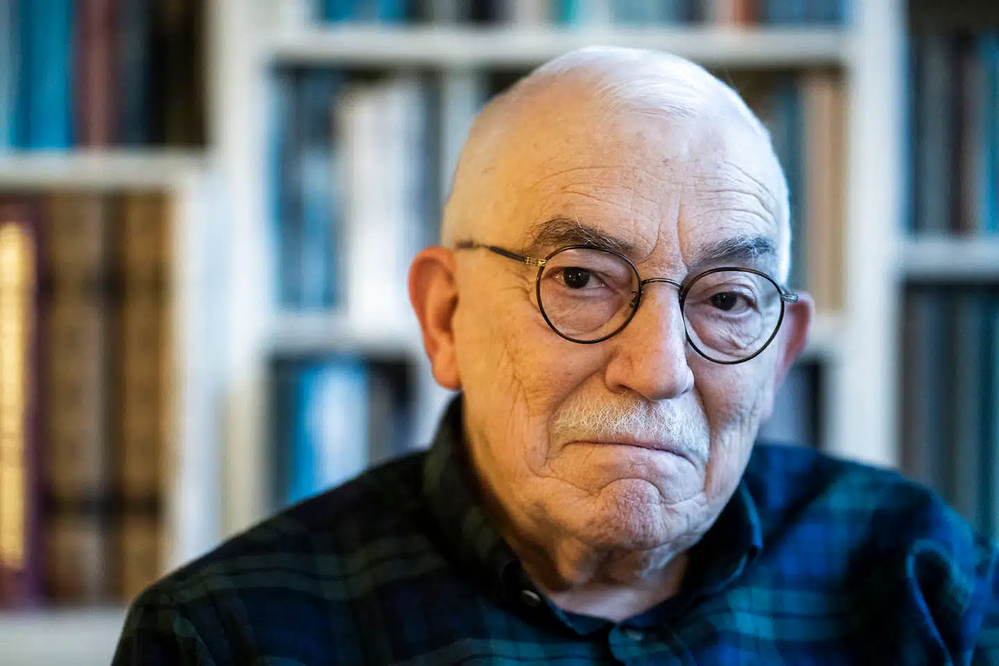 Uffe Ellemann-Jensen, tidligere formand og udenrigsminister for Venstre, er alt andet end imponeret over Dansk Folkepartis formand.