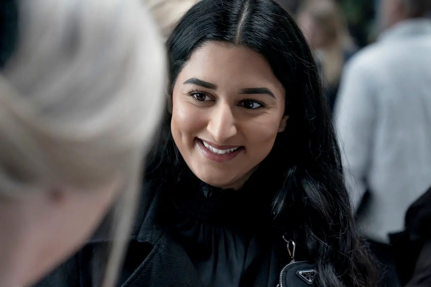 19-årige Ifrah Ali er til jobmesse i Bella Center i København. Hun håber, at hendes erfaring som poder giver gode muligheder for at finde et nyt job.