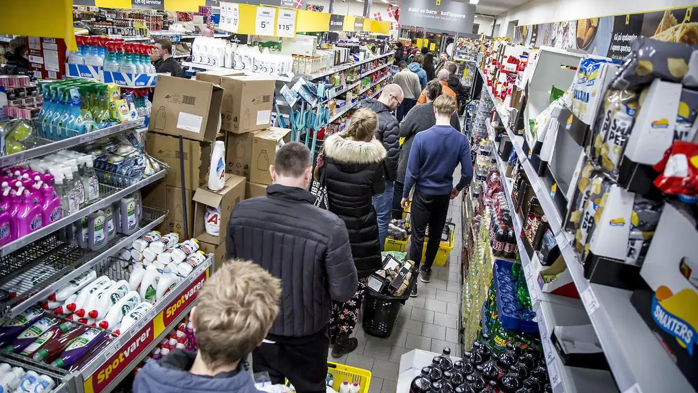 Inflationen er for alvor begyndt at røre på sig, og dermed rækker danskernes penge ikke så langt, når de køber ind.