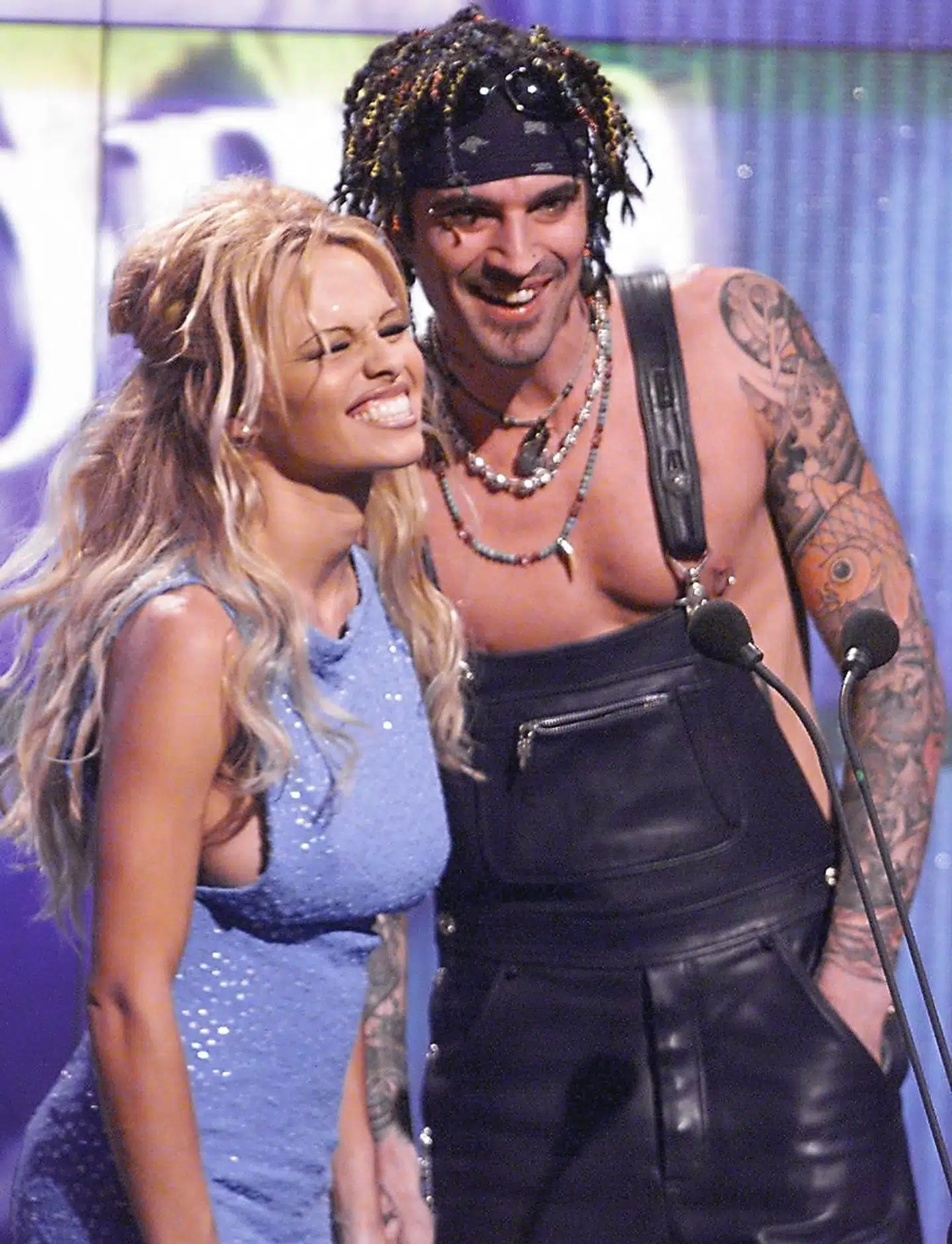 Pamela Anderson blev især kendt for sin medvirken i »Baywatch«, og Tommy Lee var trommeslager i heavyrockbandet Mötley Crüe. Billedet er taget i Monaco i 1999.