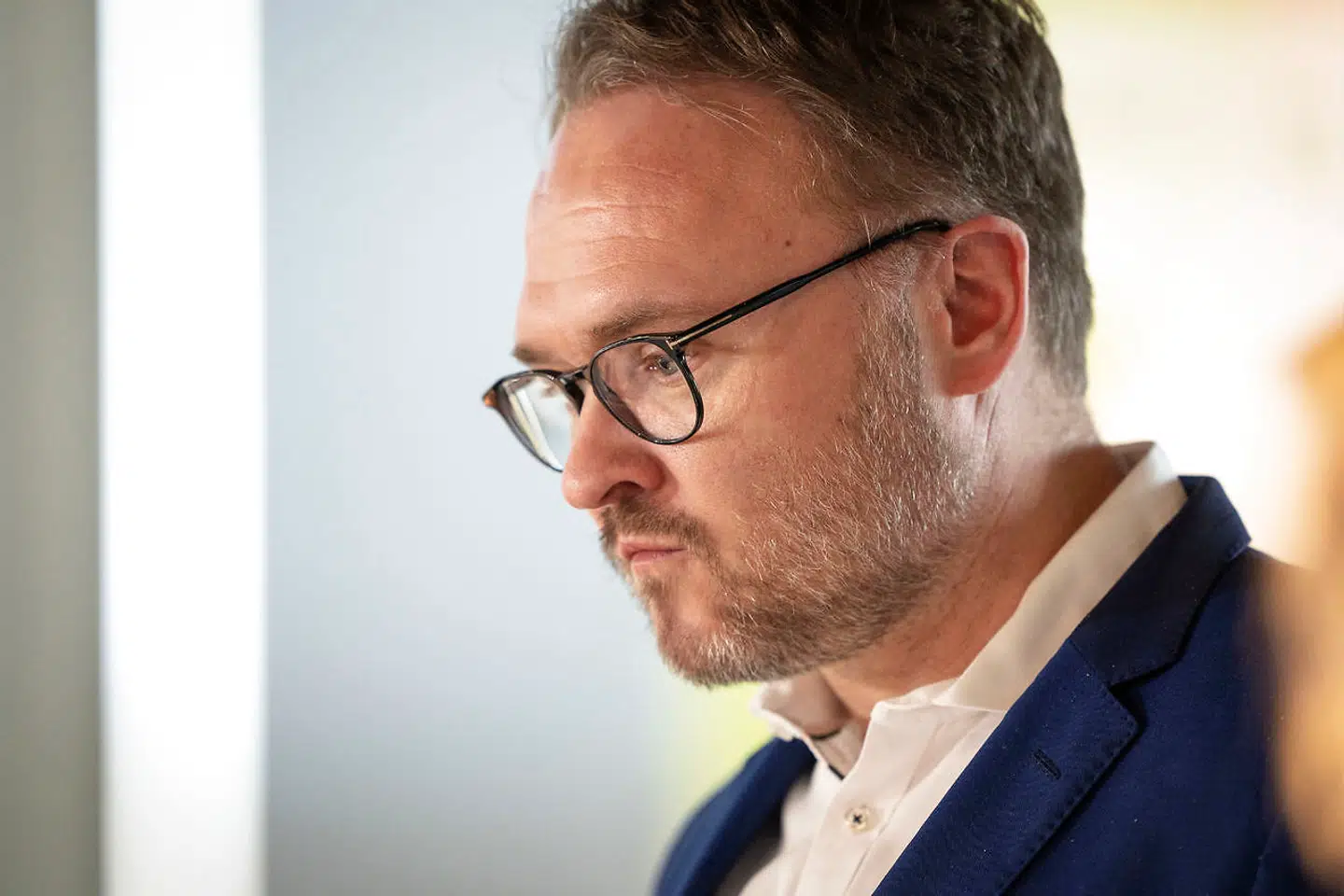 Klima-, energi- og forsyningsminister Dan Jørgensen er under pres for at lukke for den russiske gas som reaktion på Ruslands krig i Ukraine. Men det er lettere sagt end gjort.