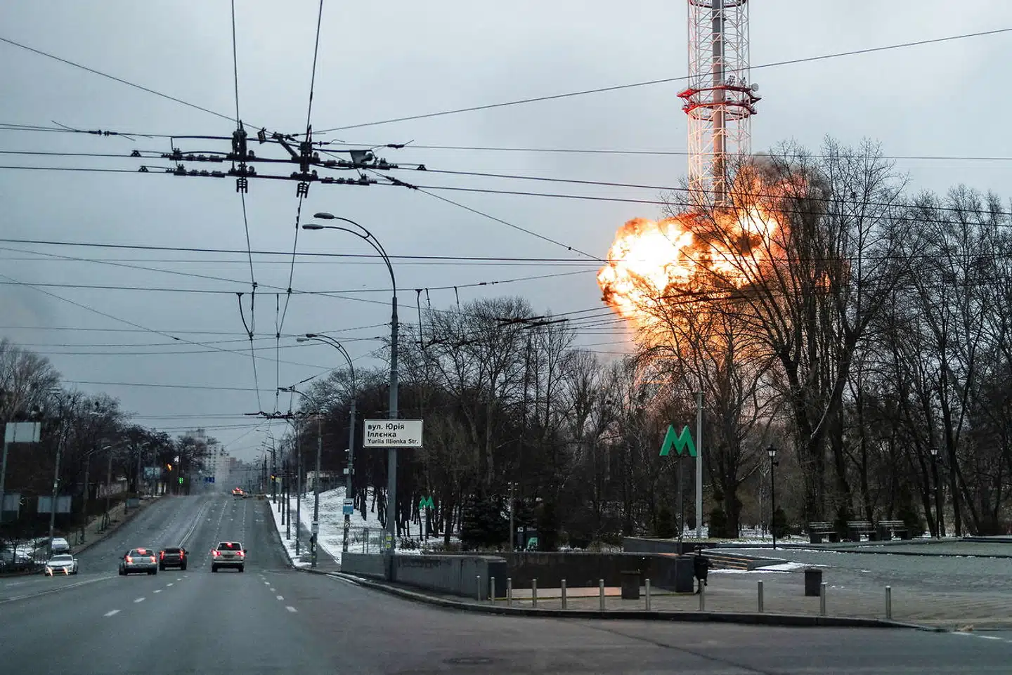 I går fandt eksplosioner sted ved et tv-tårn i Ukraines hovedstad, Kiev.