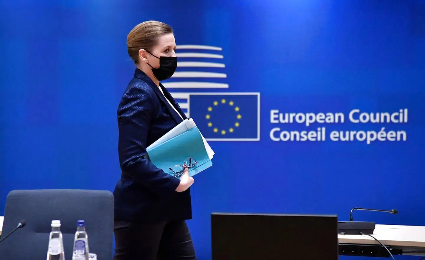 Mette Frederiksen til møde i Bruxelles.