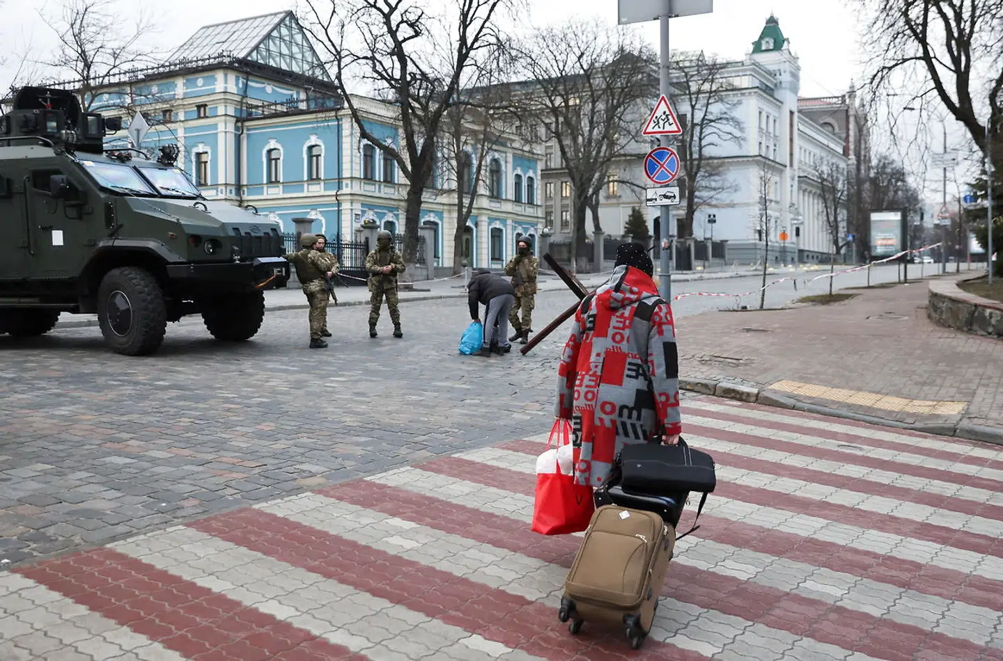 »Det her er vores nærområde,« siger statsminister Mette Frederiksen (S) om krigen i Ukraine. Derfor er Danmark parat til at huse ukrainske flygtninge på dansk jord.