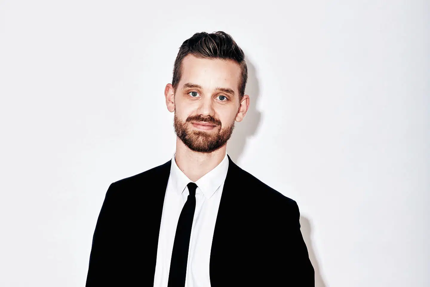 Nicolai Svejdal, Geelmuyden Kiese.