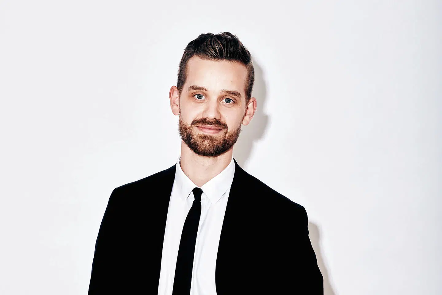 Nicolai Svejdal, Geelmuyden Kiese.