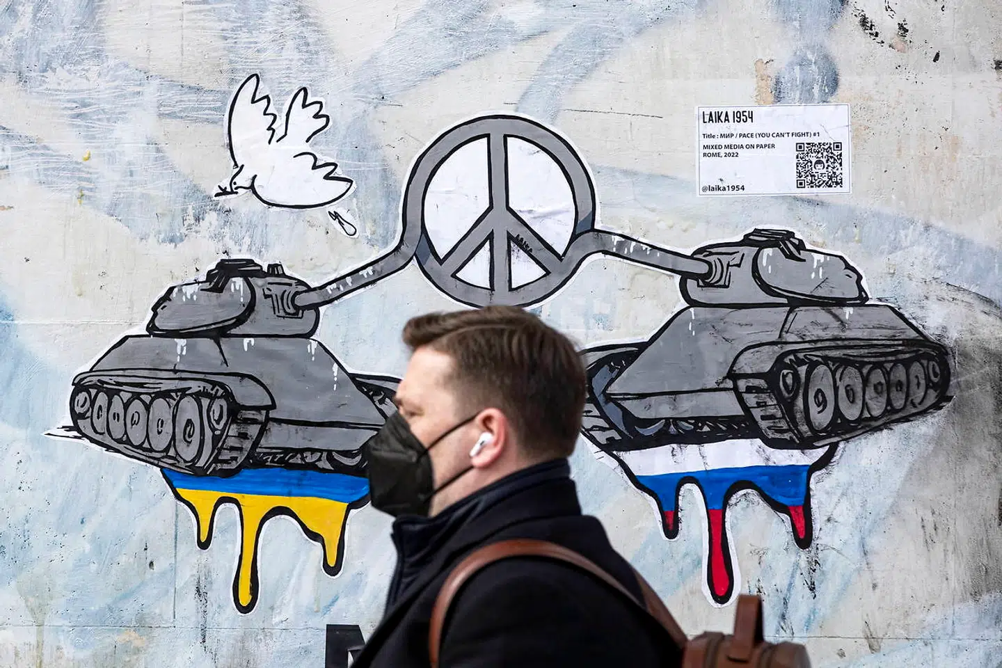 Hele verden frygter krig i Ukraine, hvor mange danske virksomheder har forretninger. Virksomhederne forholder sig i øjeblikket roligt og produktionen fortsætter.