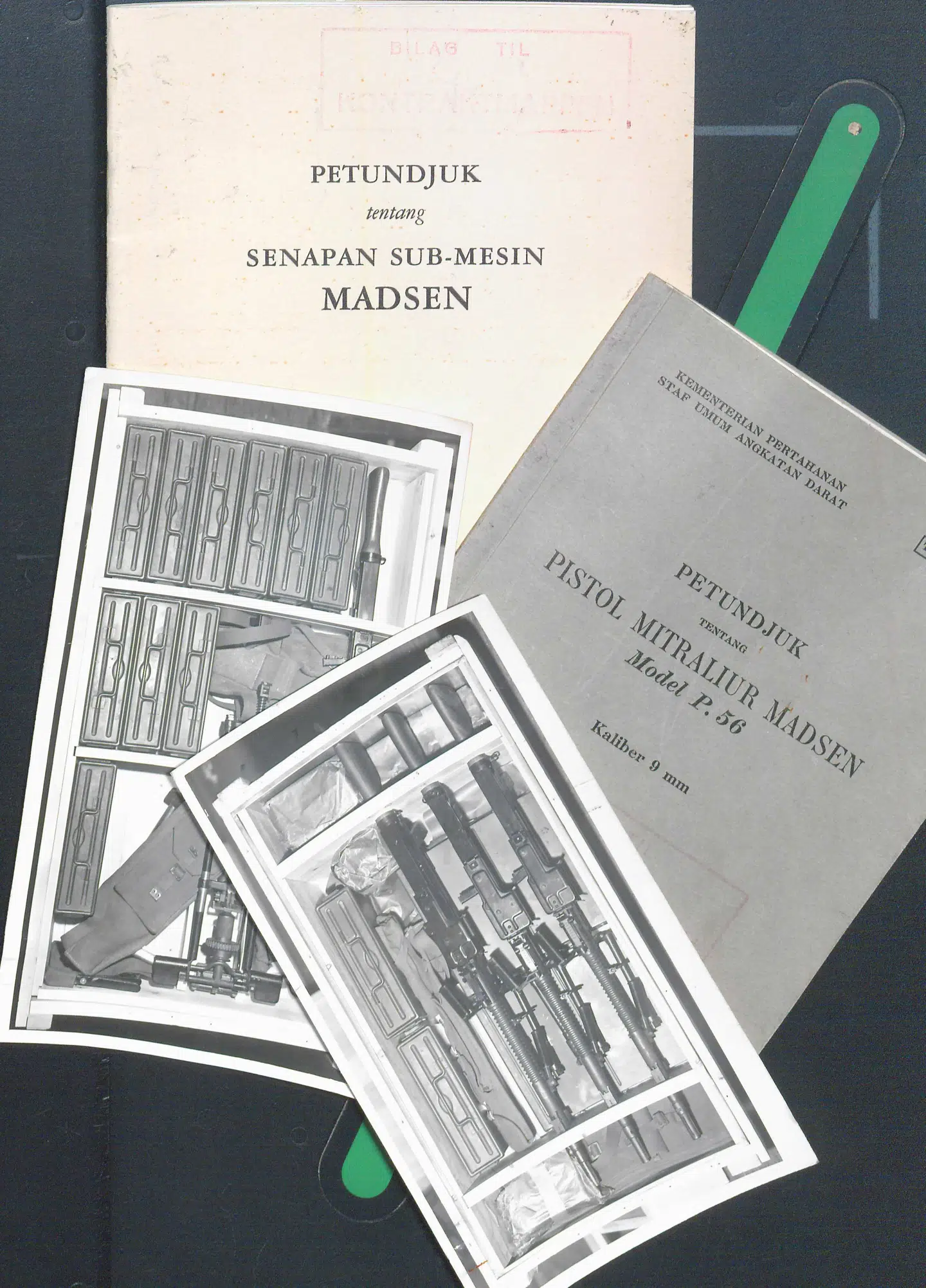 Indonesiens hær og flyvevåben købte særlige rifler og specialdesignede mortergranater, der passede bedre til de indonesiske tropper.