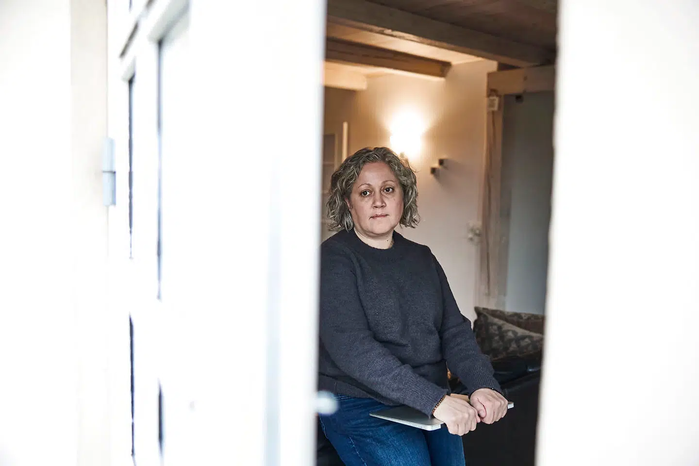 »Jeg kunne bare godt tænke mig at se vedkommende i øjnene. Finde ud af, hvorfor hun har gjort det. Jeg håber, hun har haft hårdt brug for de penge.«