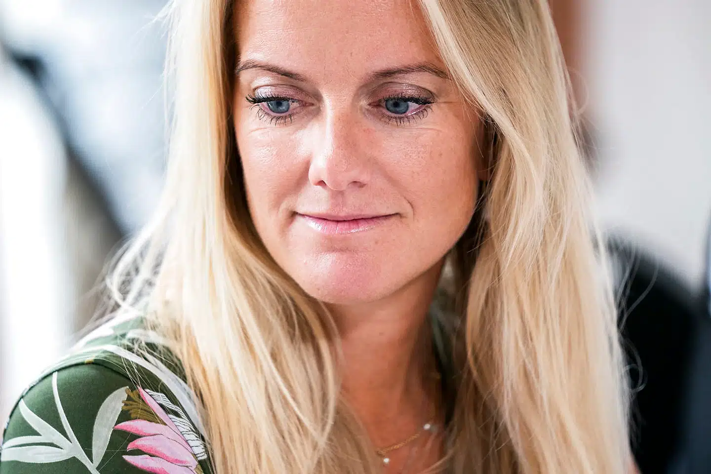Nye Borgerliges partileder, Pernille Vermund, langer ud efter Morten Messerschmidt. De to partiledere er uenige, om det er en god eller dårlig ide at åbne for mere udenlandsk arbejdskraft i Danmark.
